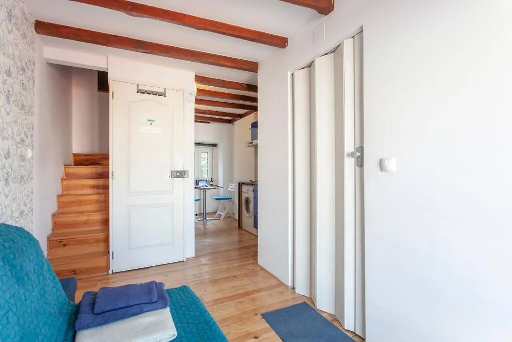 Mouraria I, Eco-Duplex, French Balcony & Smart Check-In Apartment Lisbon Portugal